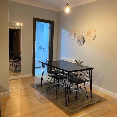 Modern, New In Kadikoy 02